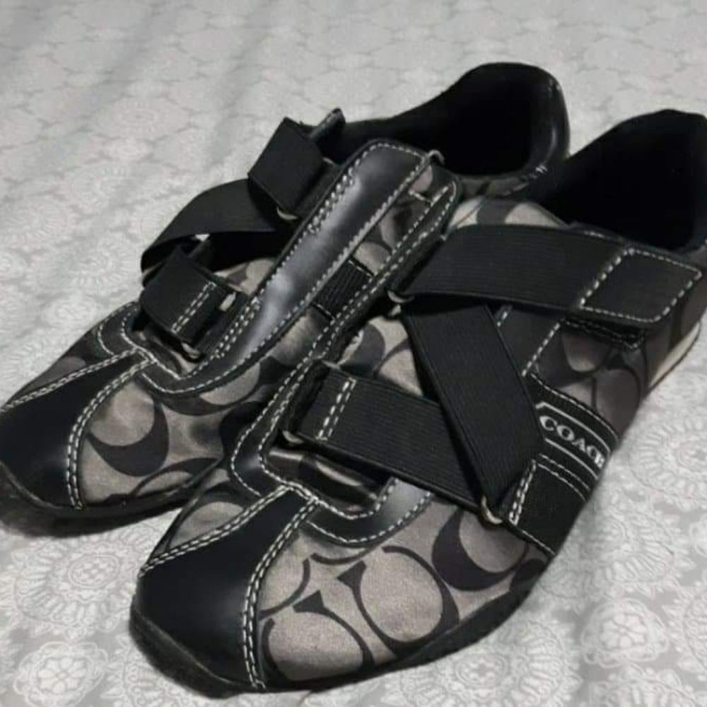 Coach Shoes - Picture 5 of 5